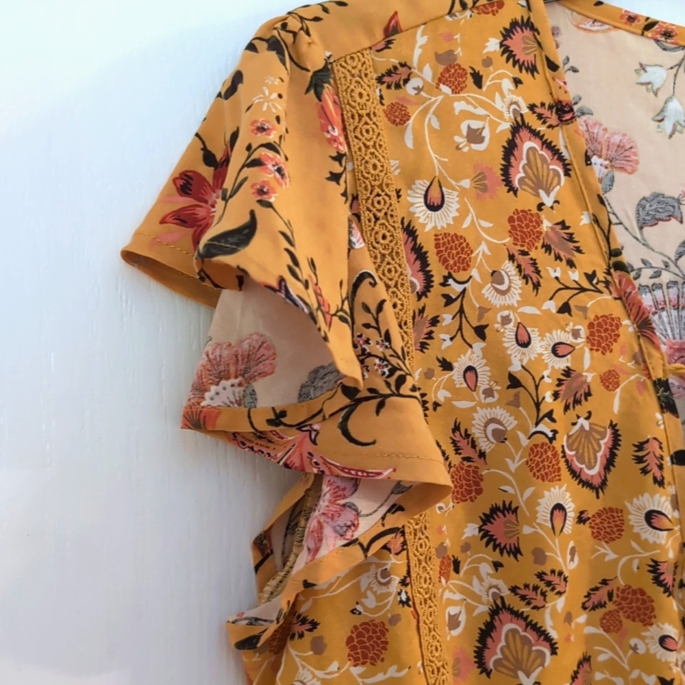 True Craft Flutter Sleeve Saffron Floral Top. Size Large $48. Boho - Picture 7 of 16